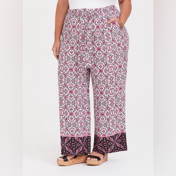 Torrid Pink Floral Boho Pants - Picture 1 of 6